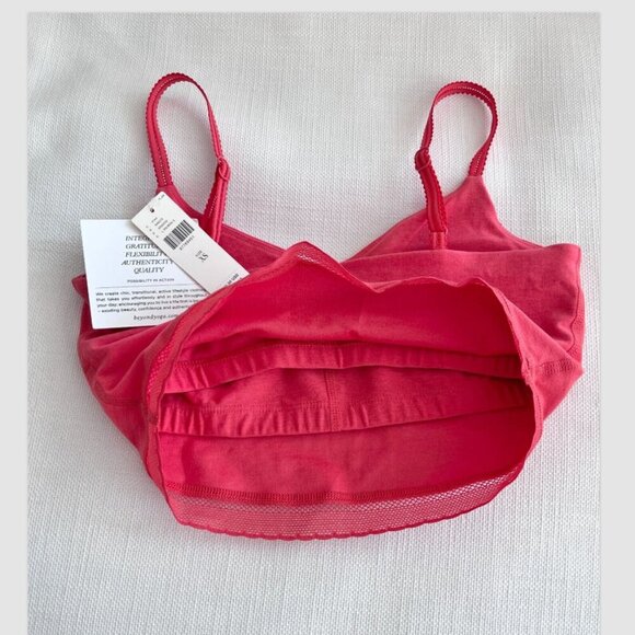 Beyond Yoga Spacedye Lace Trim Athletic Tank Top, XS, Coral, Allure, NWT - Picture 6 of 7